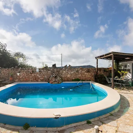 Casa Delfim - Casa Hotel